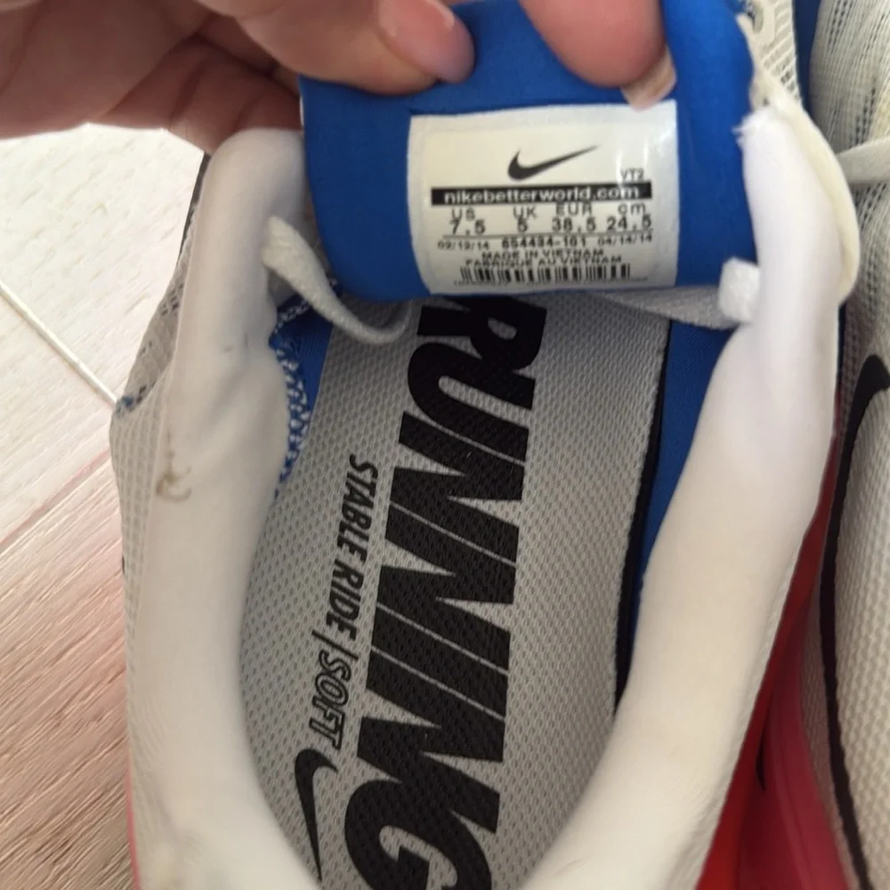 Nike Lunarglide 6. Size 7.5